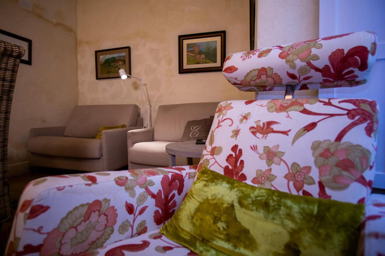 Apartamentos Sharis Jerez de la Frontera Exteriör bild