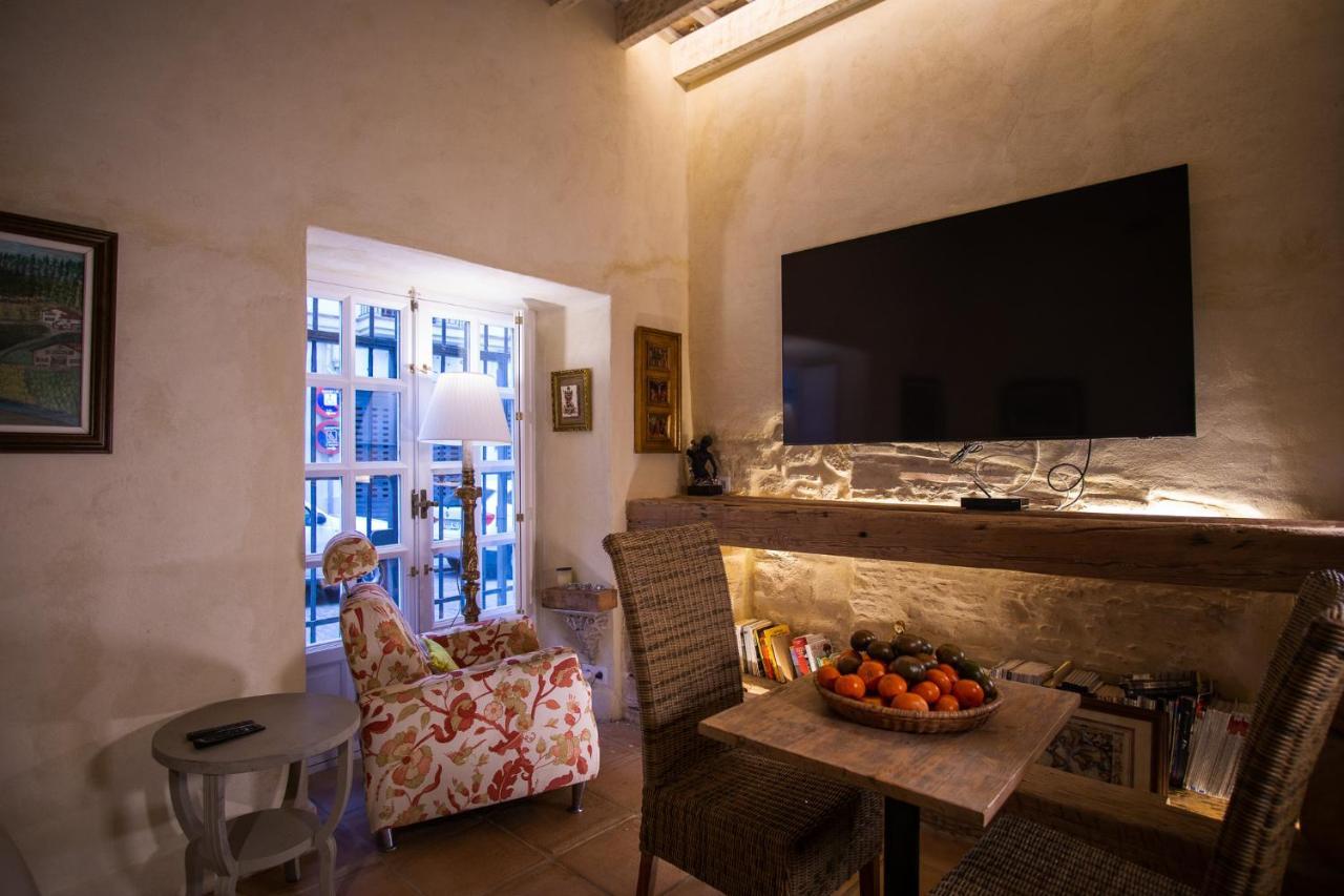 Apartamentos Sharis Jerez de la Frontera Exteriör bild